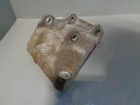 Range Rover Sport Power Steering Pump Bracket 4.2 SC