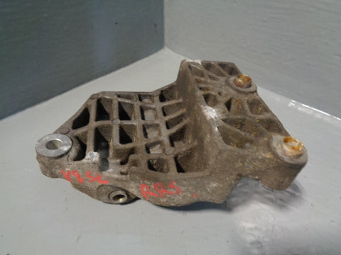 Range Rover Sport Power Steering Pump Bracket 4.2 SC