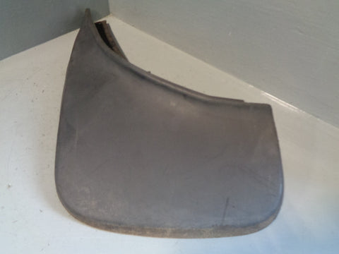 Range Rover Mud Flap Guard Near Side Rear L322 CAT500250
