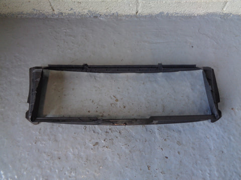 Freelander 2 Radiator Air Deflector Guide 6H52-8327 Land