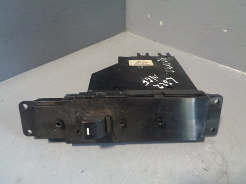 Range Rover L322 Near Side Front Electric Window Switch