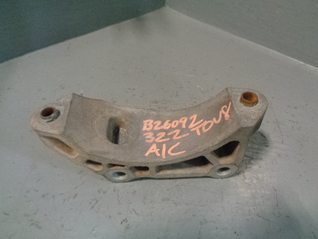 Range Rover L322 Sport Air Con Compressor Bracket Mount