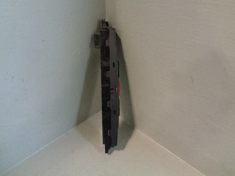 Range Rover Sport Control Switch Panel Hazard YUL501350 Land Rover L320