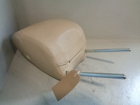 Discovery 3 Front Headrest Leather in Alpaca Off Side Right Land Rover 2004 to 2009