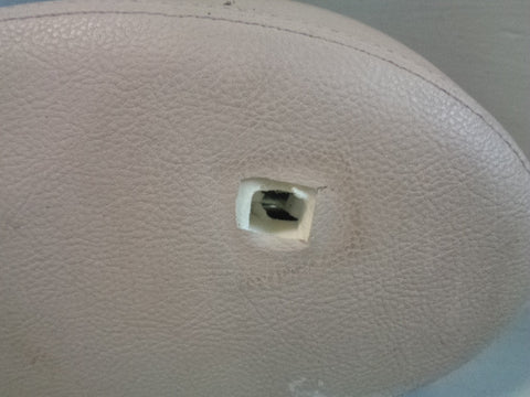 Discovery 3 Front Headrest Leather in Alpaca Off Side Right Land Rover 2004 to 2009