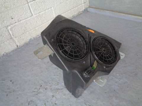 Range Rover L322 Subwoofer Speaker Boot Bass Sub XQA000020