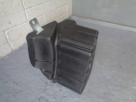 Range Rover L322 Subwoofer Speaker Boot Bass Sub XQA000020