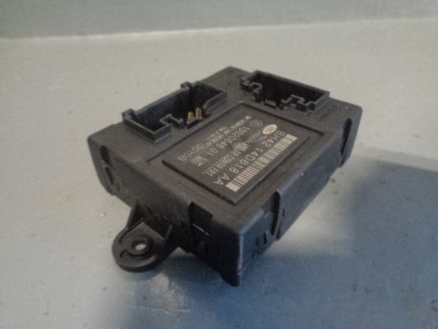 Freelander 2 Door Module Front ECU Land Rover BH42 14D618 AA