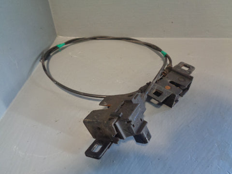 Discovery 3 Bonnet Release Cable and Catches Land Rover 2004