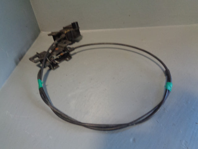 Discovery 3 Bonnet Release Cable and Catches Land Rover 2004
