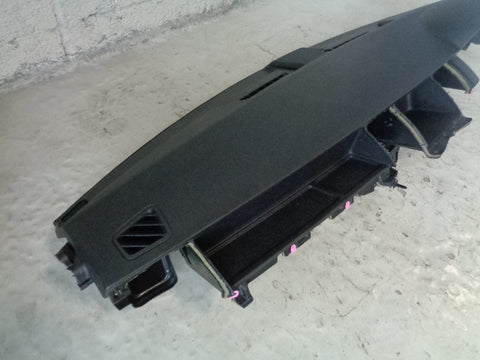 Range Rover Sport Dashboard for Non-Sat Nav Vehicles Black L320 B20023