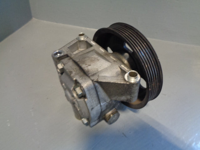 Freelander 2 Power Steering Pump TD4 Land Rover