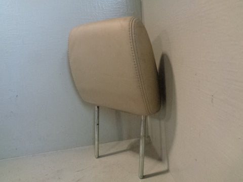 Discovery 4 Rear Headrest Leather in Alpaca Left or Right Land Rover