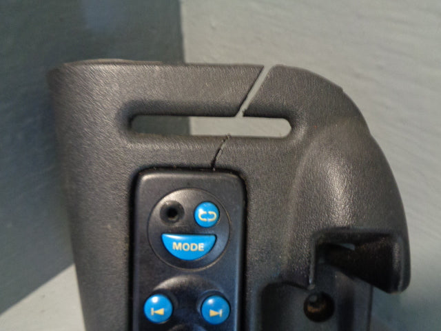 Discovery 2 Rear Volume Control Unit with Near Side Trim