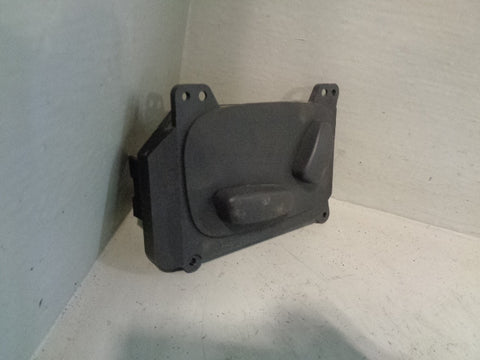 Discovery 4 Electric Seat Adjust Switch Near Side Front Land Rover AH22-14B566-GA