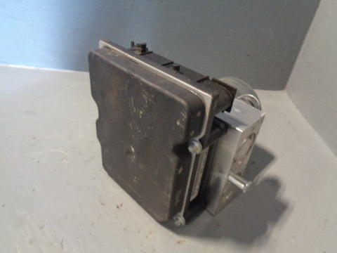 Discovery 3 ABS Module Pump Brake Land Rover SRB500161 2004