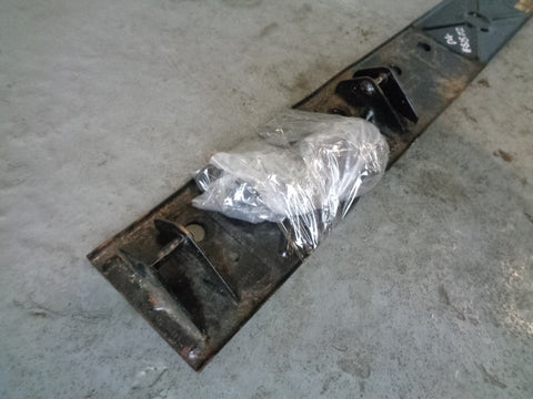 Discovery 4 Rear Seat 3rd Row Bracket Mount with Fittings