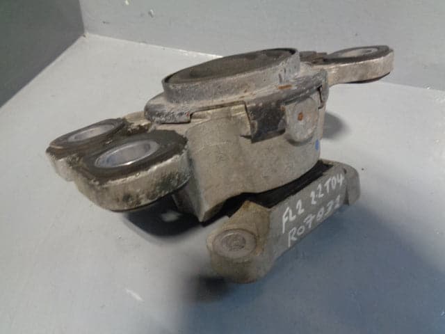 Freelander 2 TD4 Engine Mount Near Side 6G92-7M121 Land