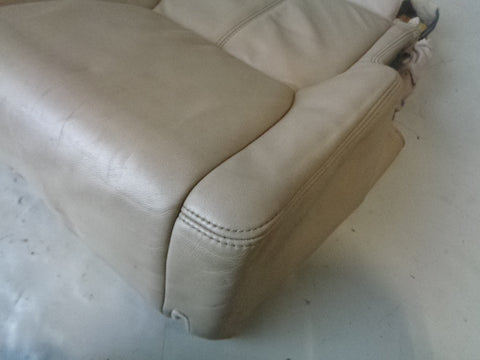 Discovery 4 Seat Padded Base Off Side Rear Alpaca Leather Land Rover