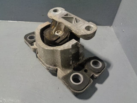Freelander 2 TD4 Engine Mount Near Side 6G92-7M121 Land