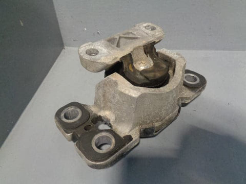 Freelander 2 TD4 Engine Mount Near Side 6G92-7M121 Land