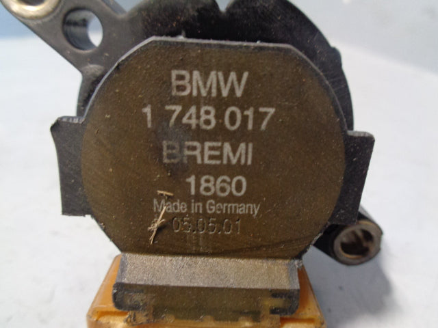 BMW X5 Ignition Coil Pack 4.4i V8 E53 1748017 / BREMI 11860