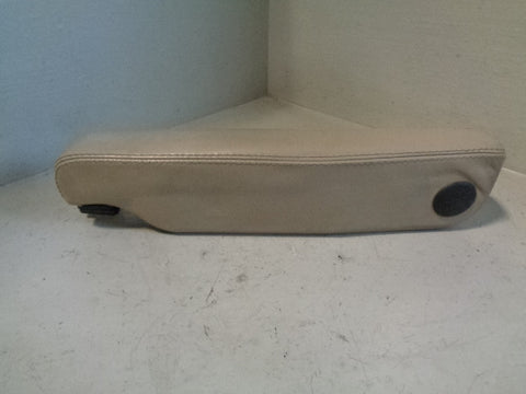Discovery 4 Armrest Off Side Driver Alpaca Land Rover 2009 to 2013