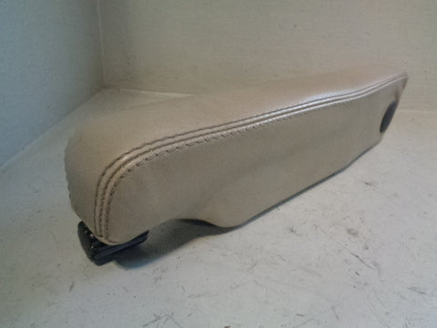 Discovery 4 Armrest Off Side Driver Alpaca Land Rover 2009 to 2013