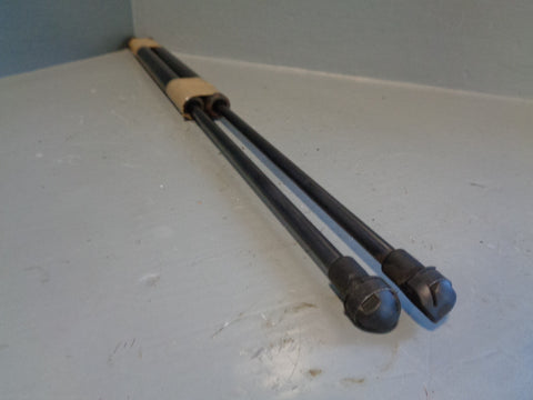 Discovery 4 Tailgate Gas Struts Upper Pair Of Land Rover