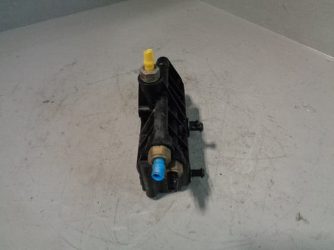Range Rover L322 Cross Over Valve Air Suspension Rear RVH500050 2005 to 2013