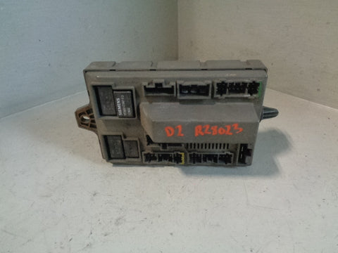 Discovery 2 Fuse Box Under Dash YQE103830 Land Rover 1998 to 2004