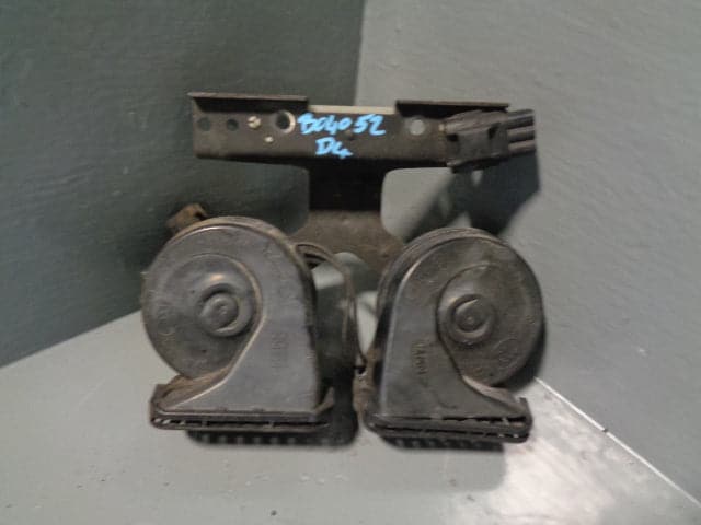 Discovery 4 Horns Pair Of Hi and Low Land Rover 2009 to 2014