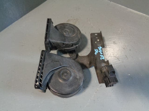 Discovery 4 Horns Pair Of Hi and Low Land Rover 2009 to 2014