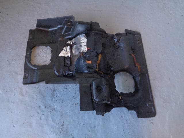 Discovery 2 TD5 Engine Under Tray and Sound Deadening 1998