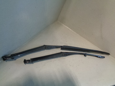 Range Rover L322 Front Windscreen Wiper Arms Pair 2002 to 2013 XXX