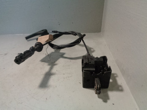 Discovery 3 Bonnet Release Cable Catches and Lever Land Rover 2004 to 2009