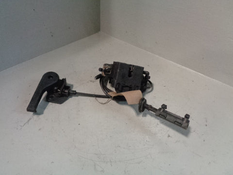 Discovery 3 Bonnet Release Cable Catches and Lever Land Rover 2004 to 2009