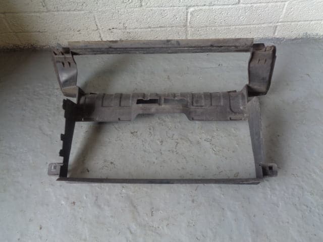 Freelander 2 TD4 Air Duct Radiator Cooling 6H52-17F017 BC