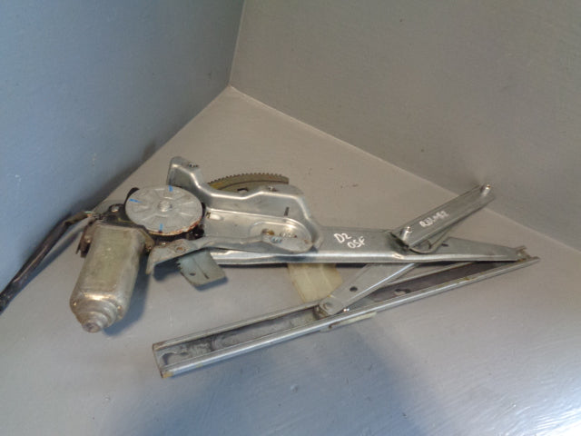 Discovery 2 Window Regulator and Motor Off Side Front Land