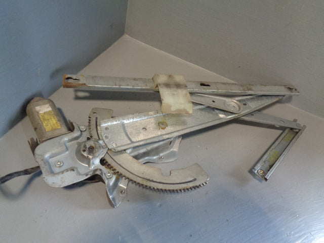 Discovery 2 Window Regulator and Motor Off Side Front Land