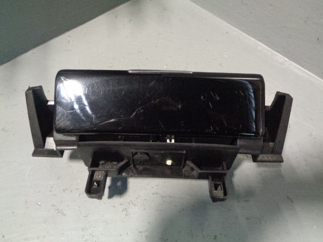 Discovery 4 Ashtray Front Land Rover AH22-048A02-AB 2009