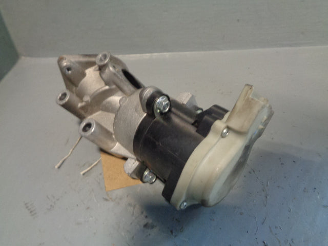 Discovery 3 EGR Valve 2.7 TDV6 Near Side Land Rover 2004