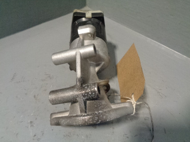 Discovery 3 EGR Valve 2.7 TDV6 Near Side Land Rover 2004