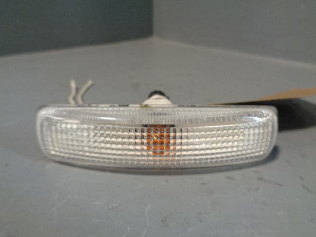 Discovery 4 Side Repeater Clear Indicator for Wing Land