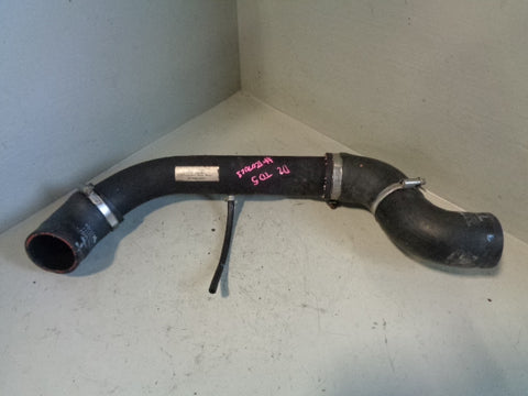 Discovery 2 Intercooler to Turbo Pipe PNH102101 Land Rover 2002 to 2004