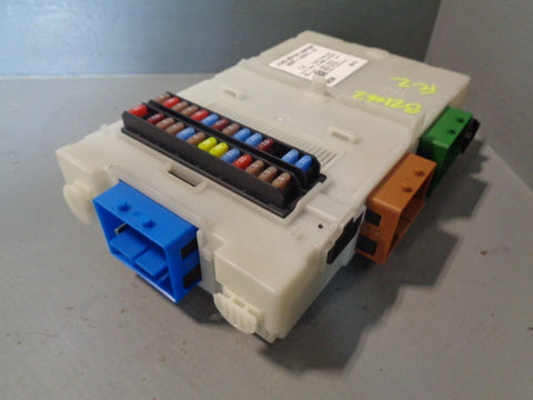 Freelander 2 2.2 TD4 Fuse Box Assembly BG9T-14D572-LA 2006