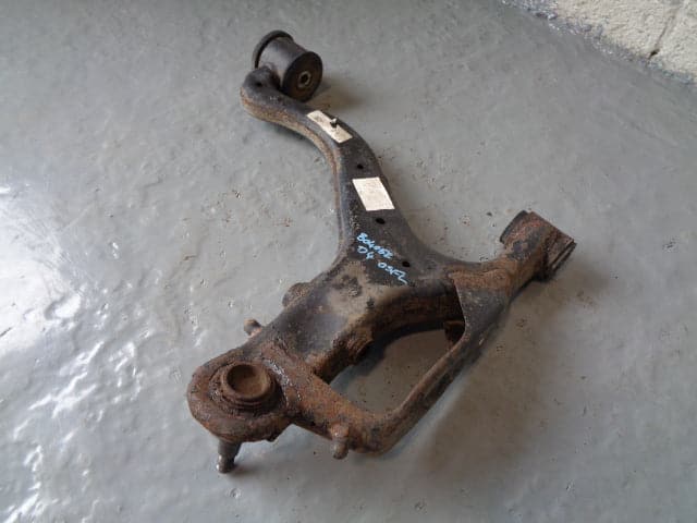Discovery 4 Control Arm Front Lower Suspension Off Side 2009