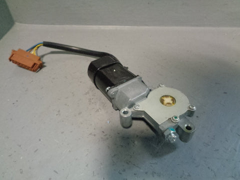 Discovery 3 Sunroof Motor EGQ500010 2004 to 2009 Land Rover