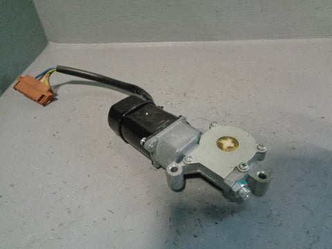 Discovery 3 Sunroof Motor EGQ500010 2004 to 2009 Land Rover