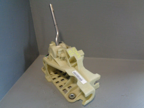 Freelander 2 TD4 Manual Gear Selector 7G9N-7K387-DE / DF